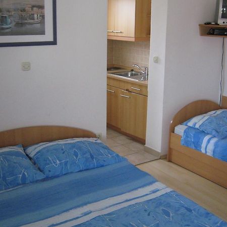 Apartment Alfirev 沃迪切 外观 照片